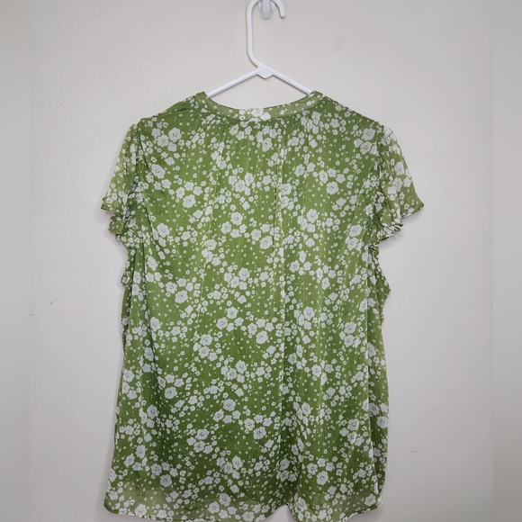❤️ Women's LC Lauren Conrad Green Floral Print Top Sz 1X - Picture 3 of 9
